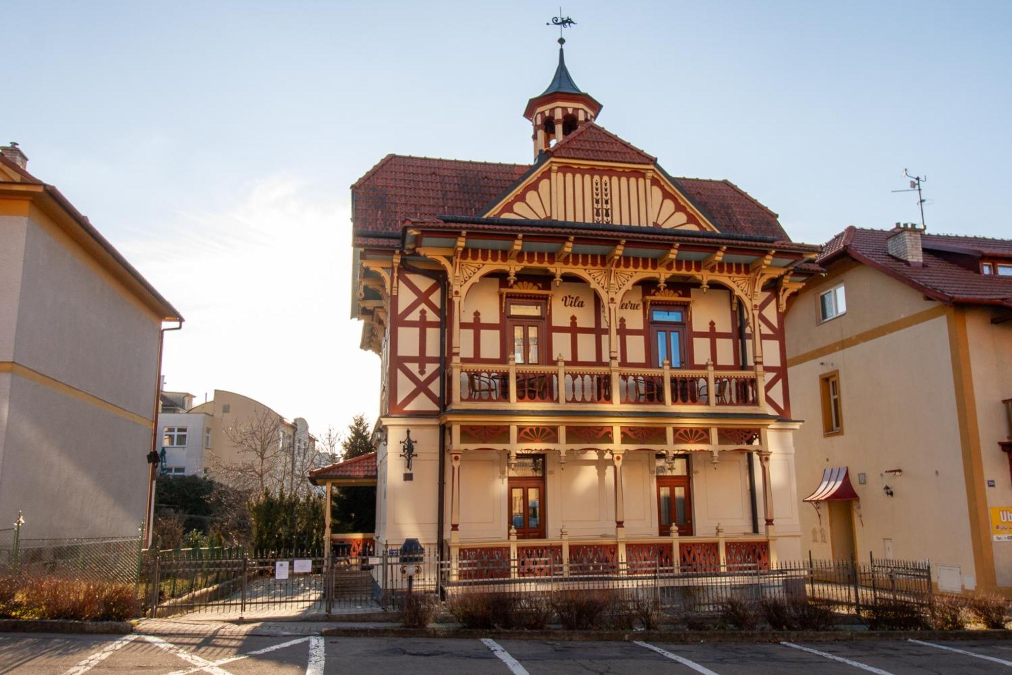 Vila Bellevue Luhacovice Luaran gambar